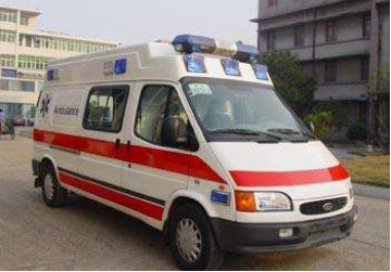 都江堰市救护车租赁